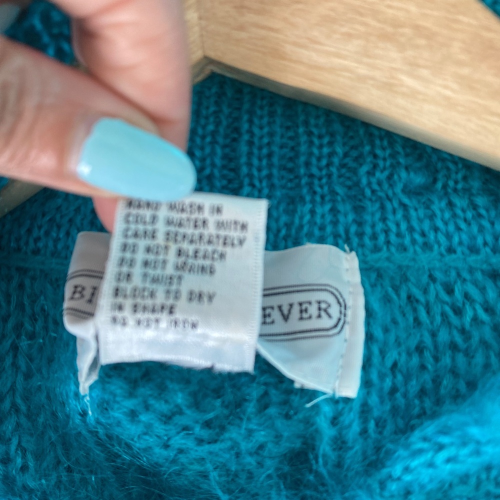 Cabin Fever M Mohair Blend Cable Knit Sweater - Picture 10 of 10